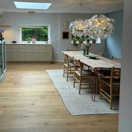 Renovated With Outdoor Bath In Garden Colony * Kopenhaga