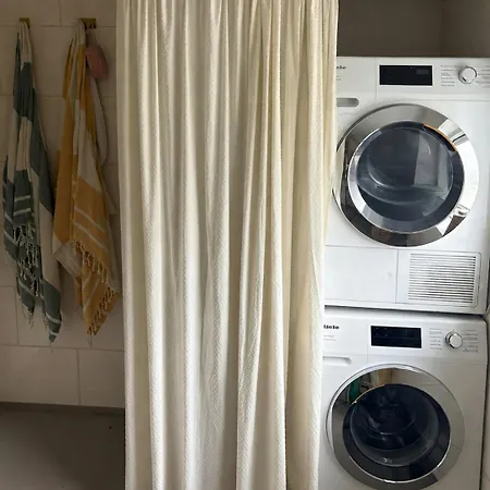 Renovated With Outdoor Bath In Garden Colony * Kopenhaga